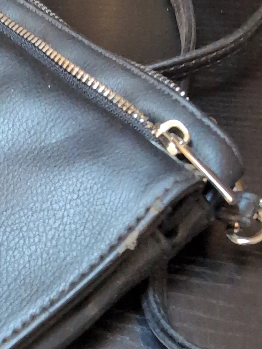 Classic Black Crossbody Wallet with Snap Closure